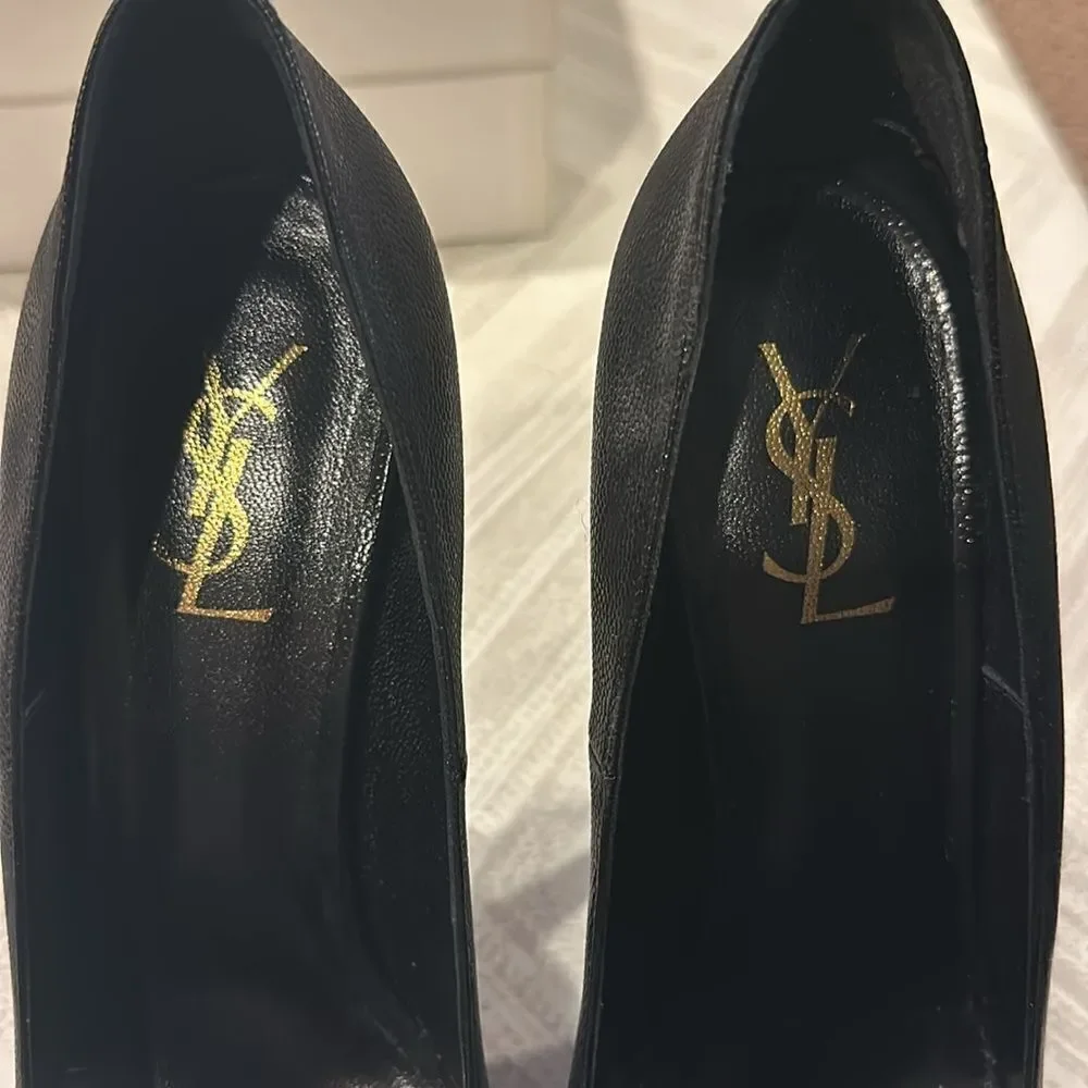 Yves Saint Laurent yves saint